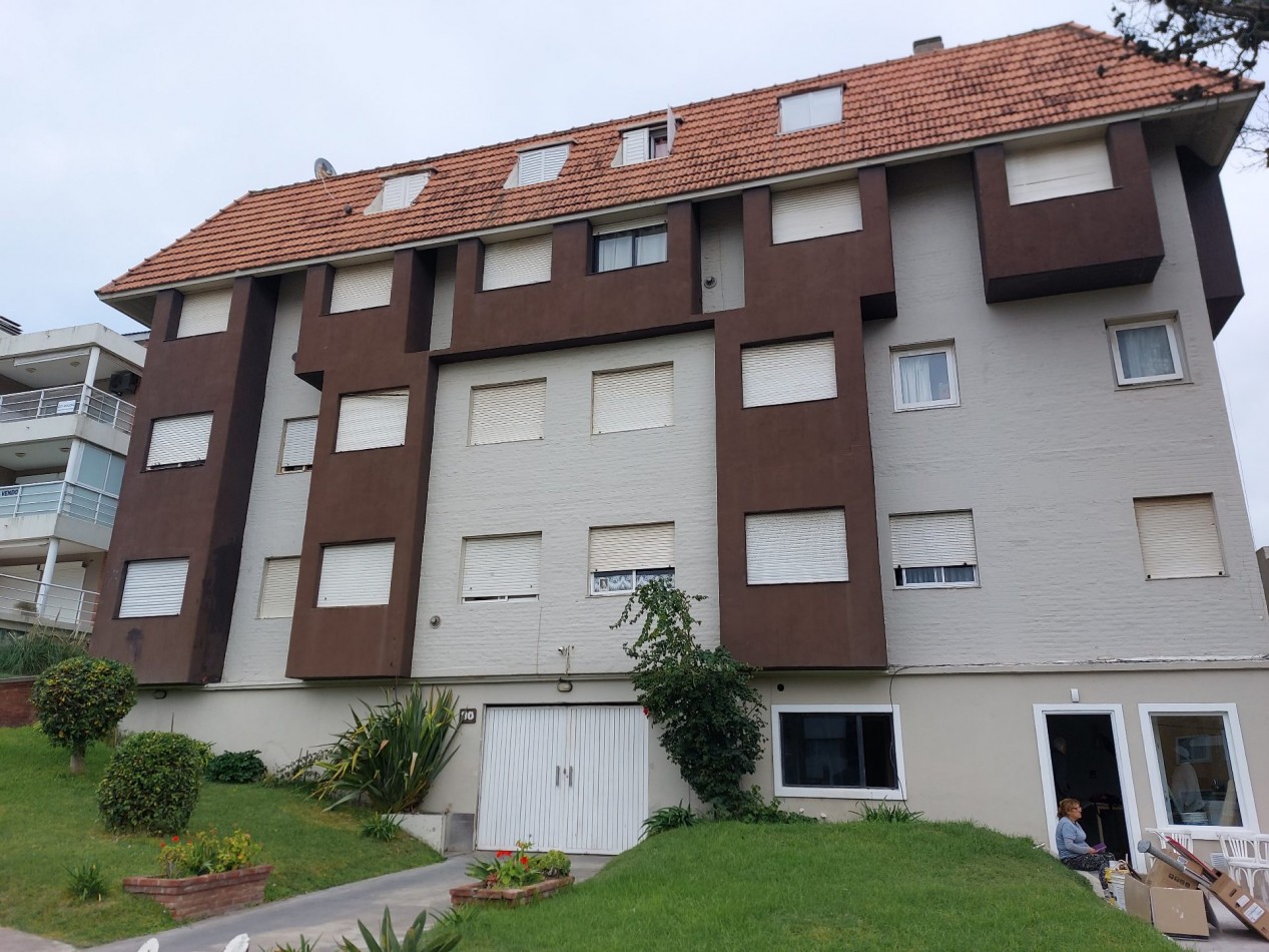 OPORTUNIDAD Monoambiente a media cuadra del mar U$S 47.000