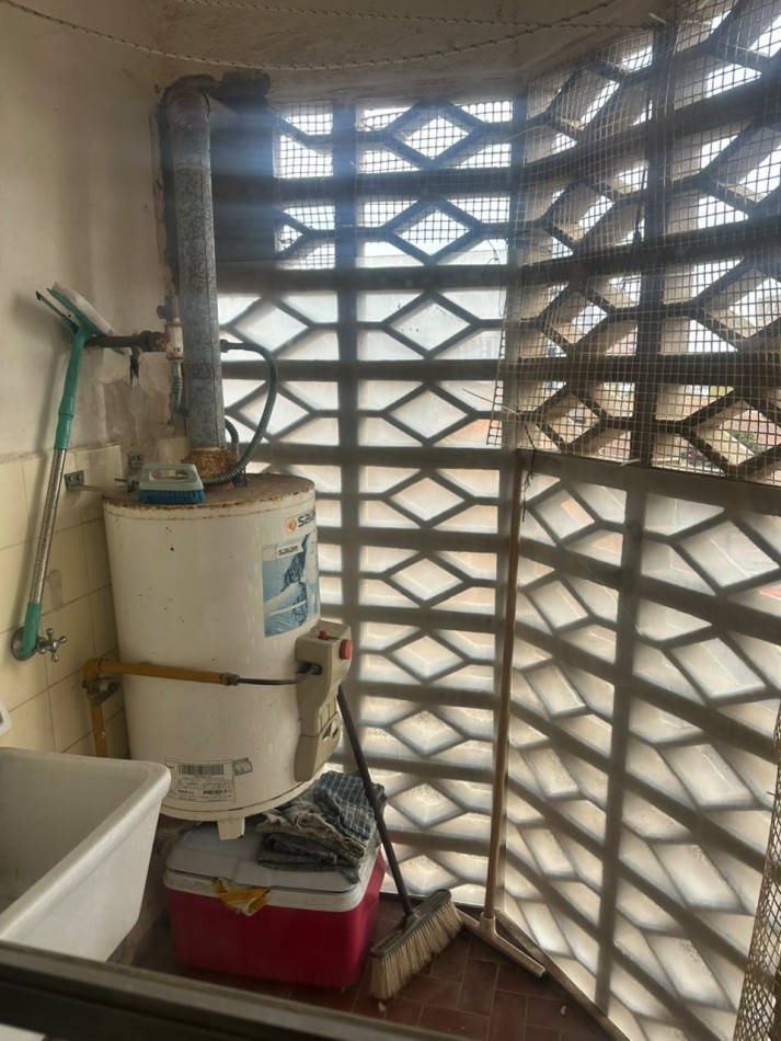 2 Ambientes muy Centrico con cochera